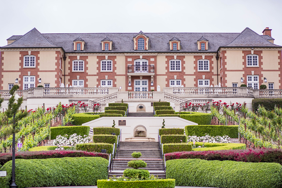 DomaineCarneros_French-inspired-estate050517